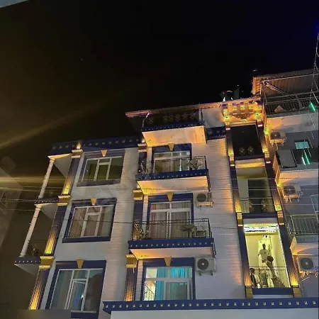 Deniz Hotel *